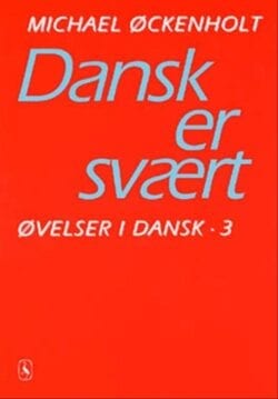 Rød forside til øvelsebogen "Dansk er svært"